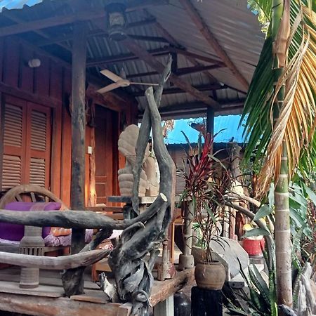 Kakrona Pouk Homestay Ciudad de Siem Riep Exterior foto