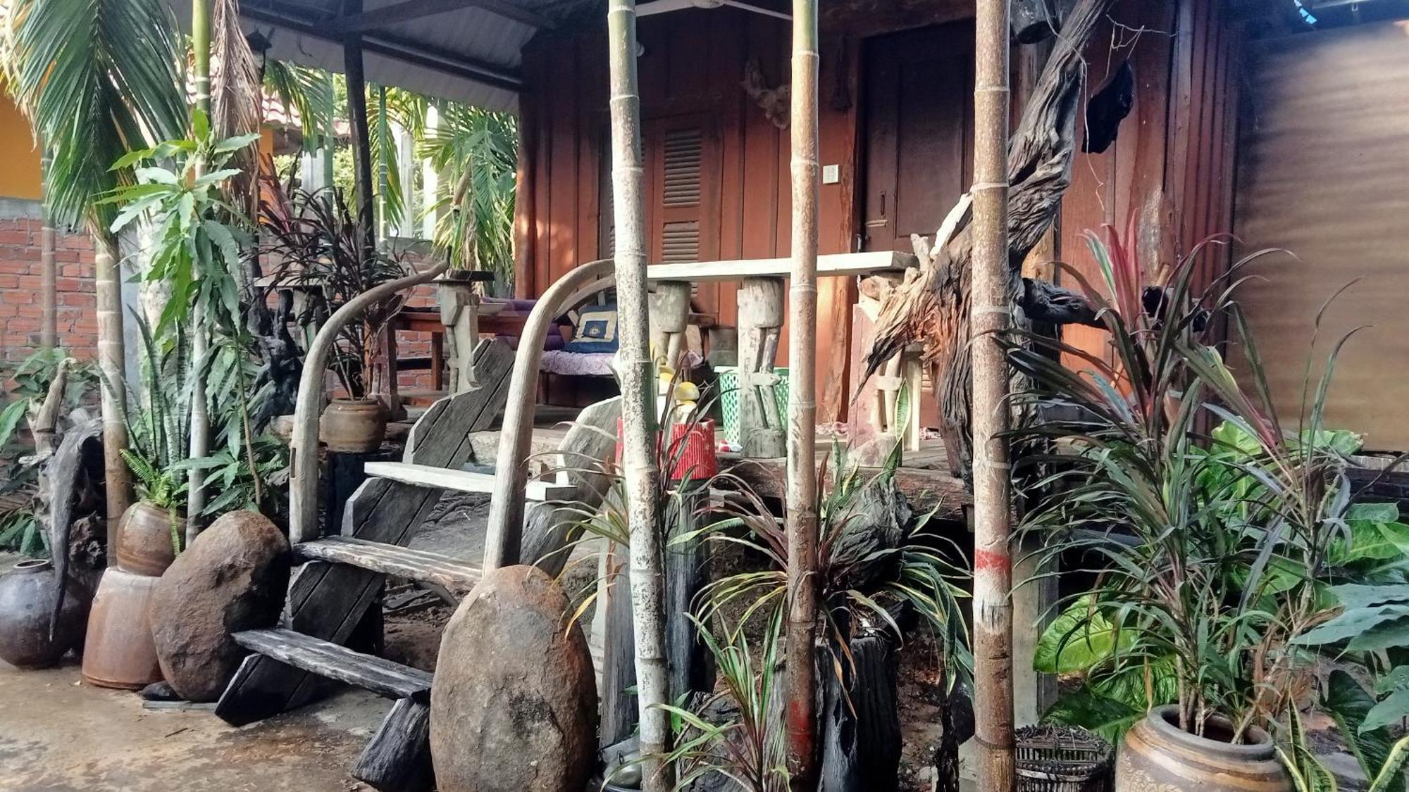 Kakrona Pouk Homestay Ciudad de Siem Riep Exterior foto